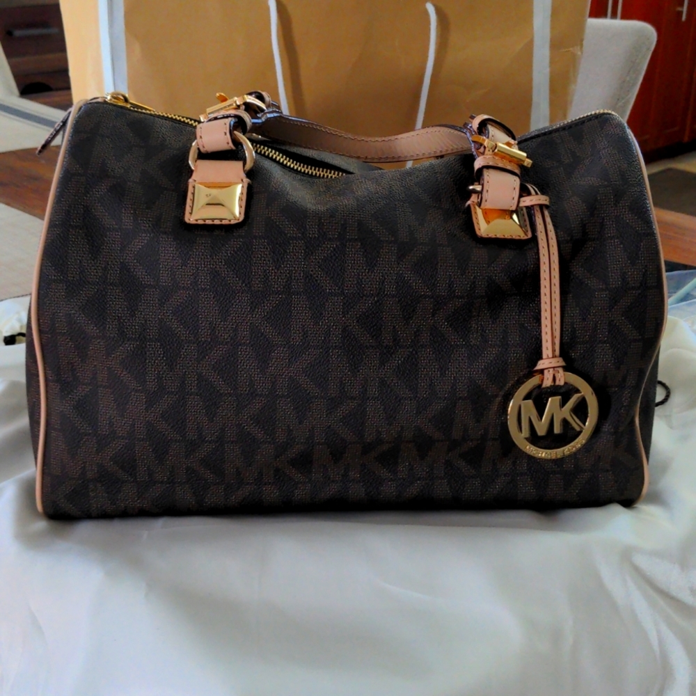 Brand New Michael Kors Purse